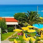Paspalis 3*