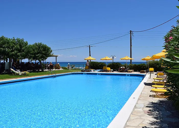 Paspalis 3*