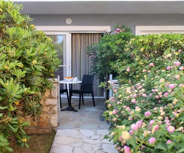 Paspalis Hotel 3*