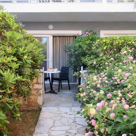 Paspalis Hotel 3*