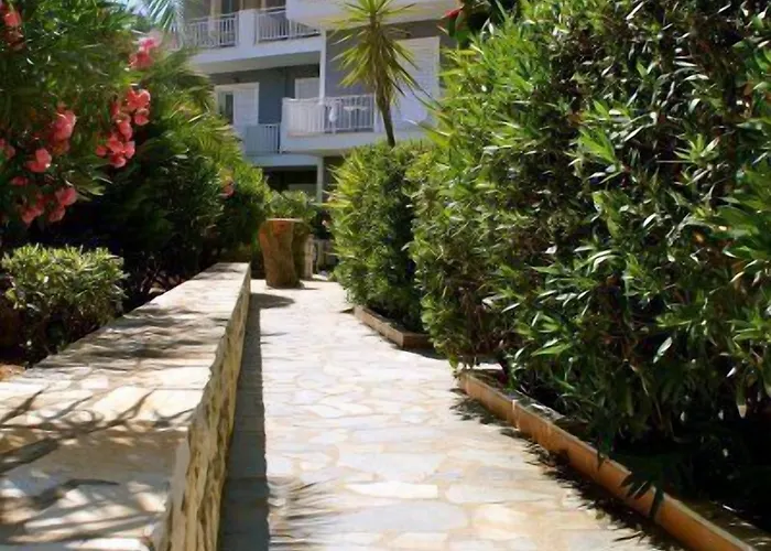 Paspalis Hotel 3*